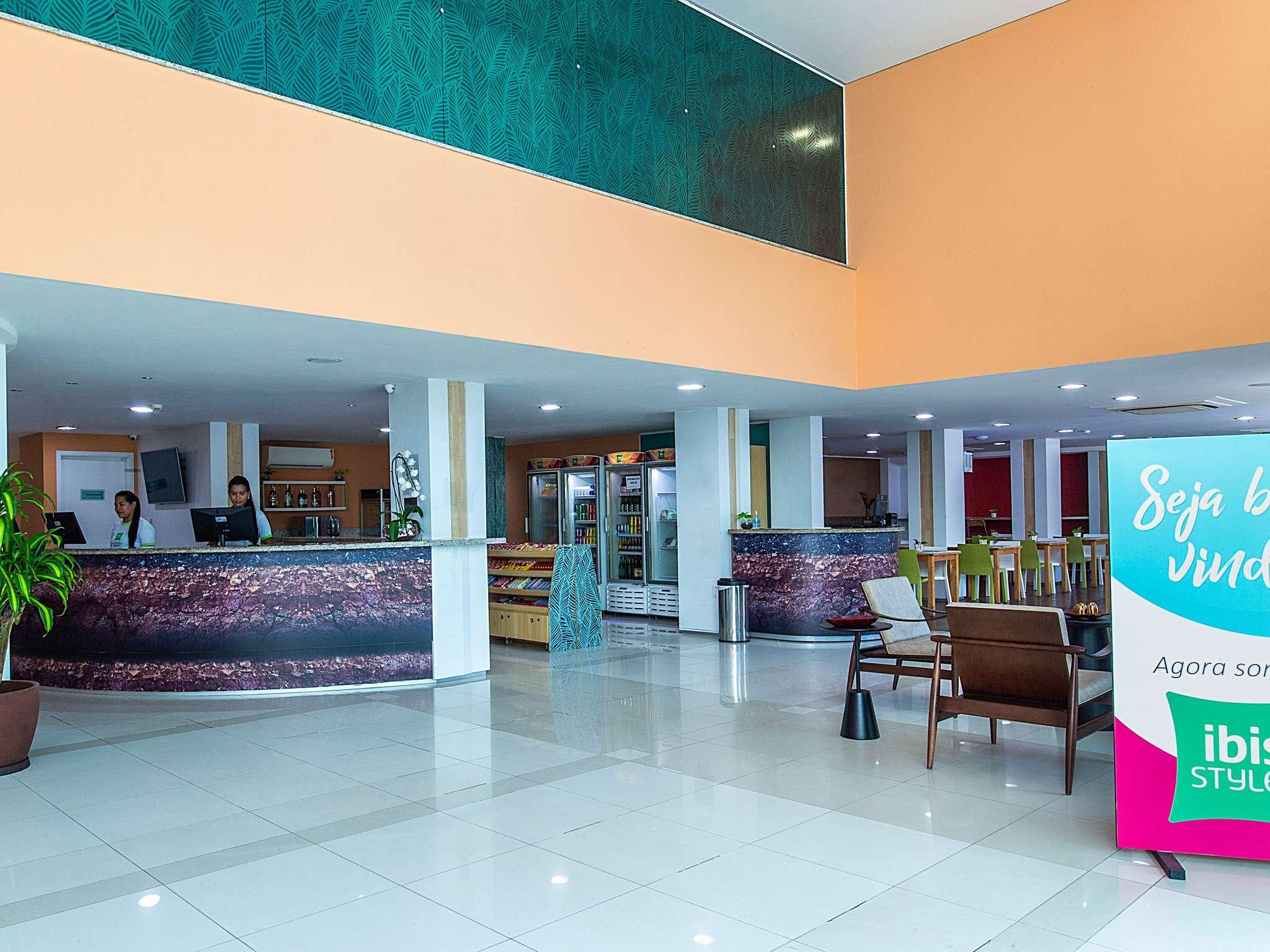 Ibis Styles Manaus Hotel Exterior foto